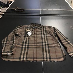 NWT Burberry Shirt Classic Print